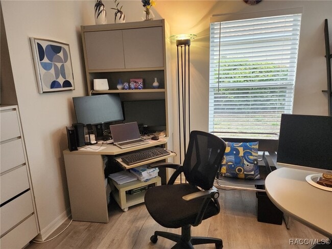 Building Photo - 1876 W Shanelle Path