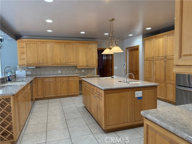 Building Photo - 2719 Mayflower Ave