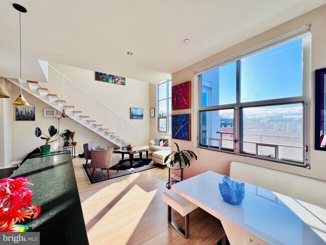 Building Photo - 2410 17th St NW