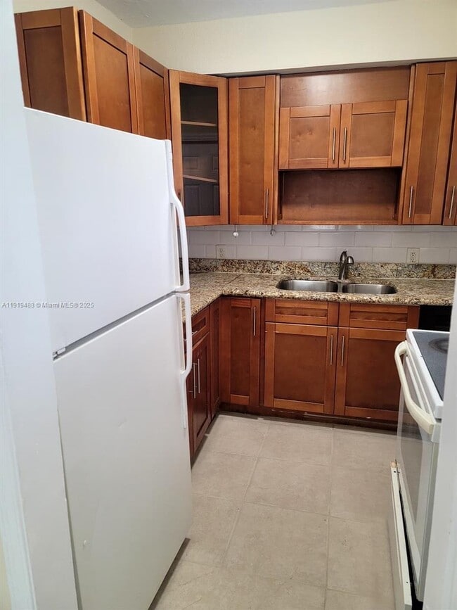 Building Photo - 6630 NW 29th Ave