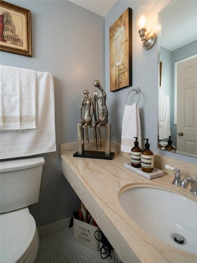 Building Photo - 1985 S Ocean Dr