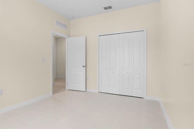Building Photo - 566 Pawnee Ct