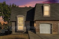 Building Photo - 3500 NE 72nd Terrace