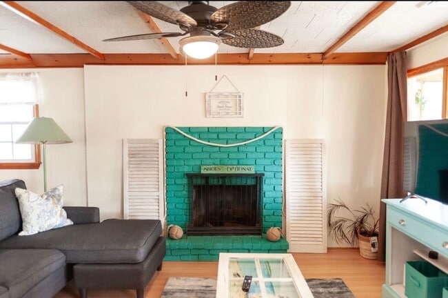 Building Photo - 226 Ocean Blvd