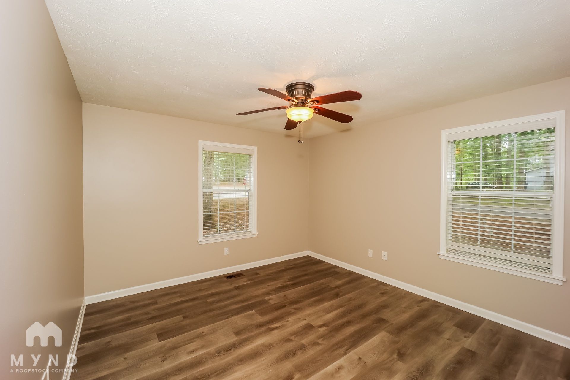 Building Photo - 70 Briarwood Ct