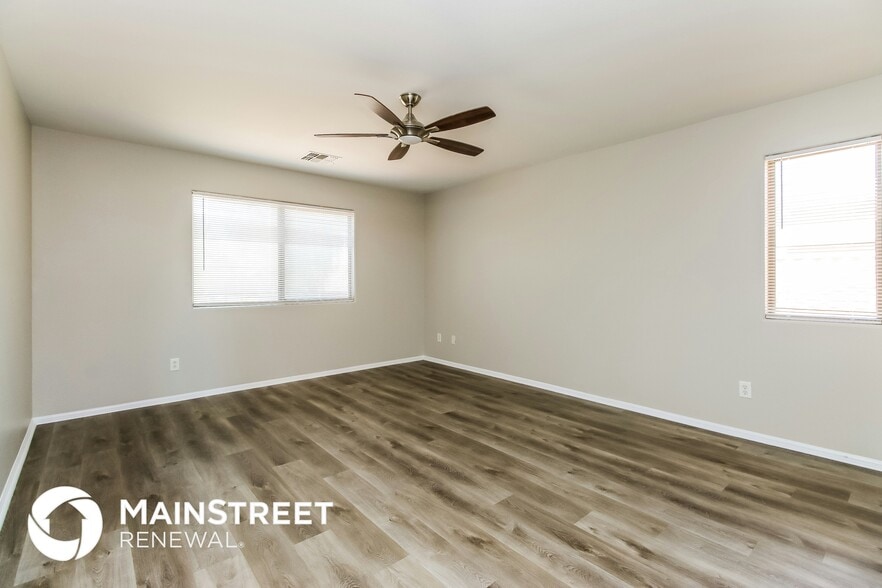 Building Photo - 41889 W Sunland Dr