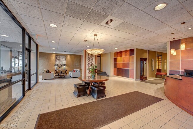 Building Photo - 12550 Lake Ave