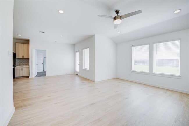 Building Photo - 2920 Willow Gulch Wy