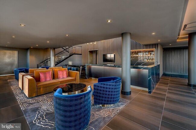 Building Photo - 1201 Half St SE