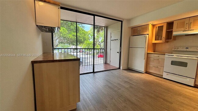 Building Photo - 8540 SW 133rd Avenue Rd