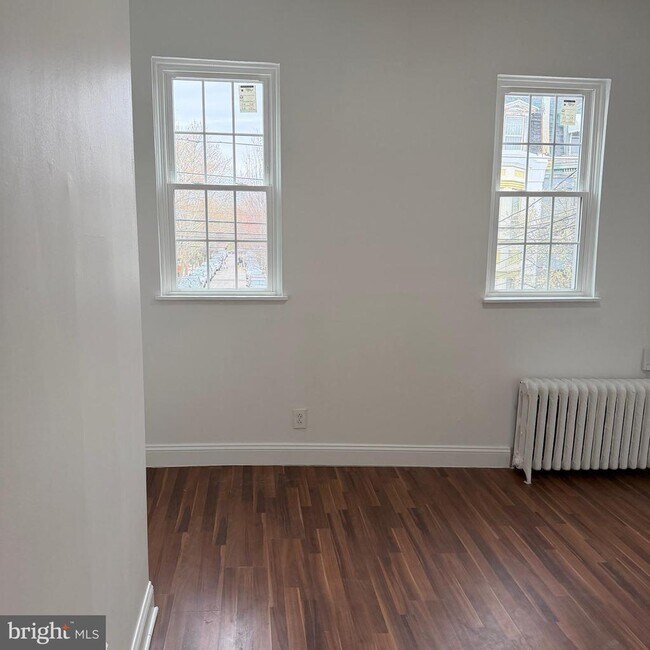 Building Photo - 753 S 22nd St