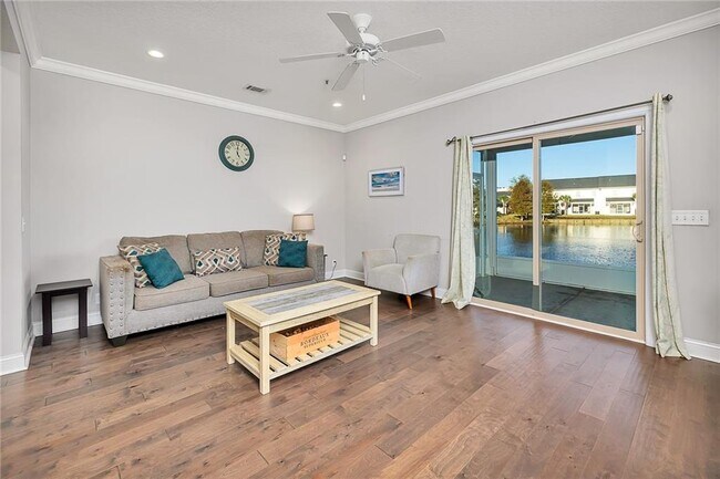 Building Photo - 505 Mariners Cir