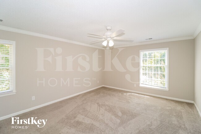 Building Photo - 675 Tealwood Ln