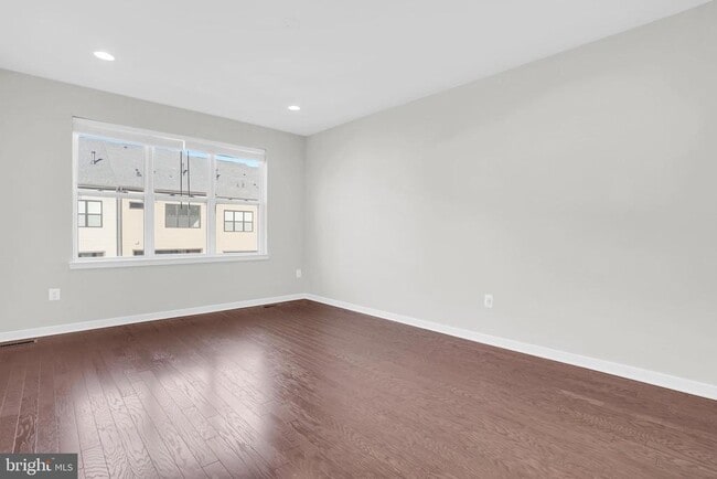 Building Photo - 22954 Sullivans Cove Sq