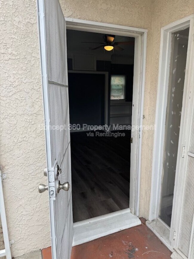 Building Photo - 714 Lime Ave