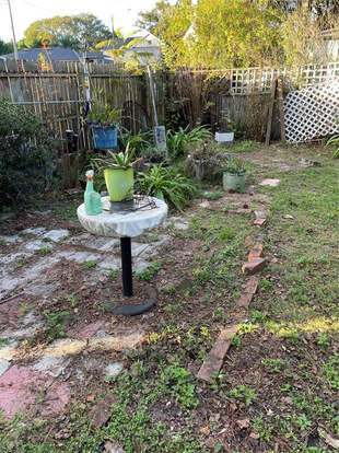 Building Photo - 2201 Virginia Dr