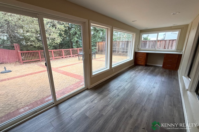 Building Photo - Nature-Surrounded 3BR/3BA Two-Story Home w/ Deck & Views — San Carlos