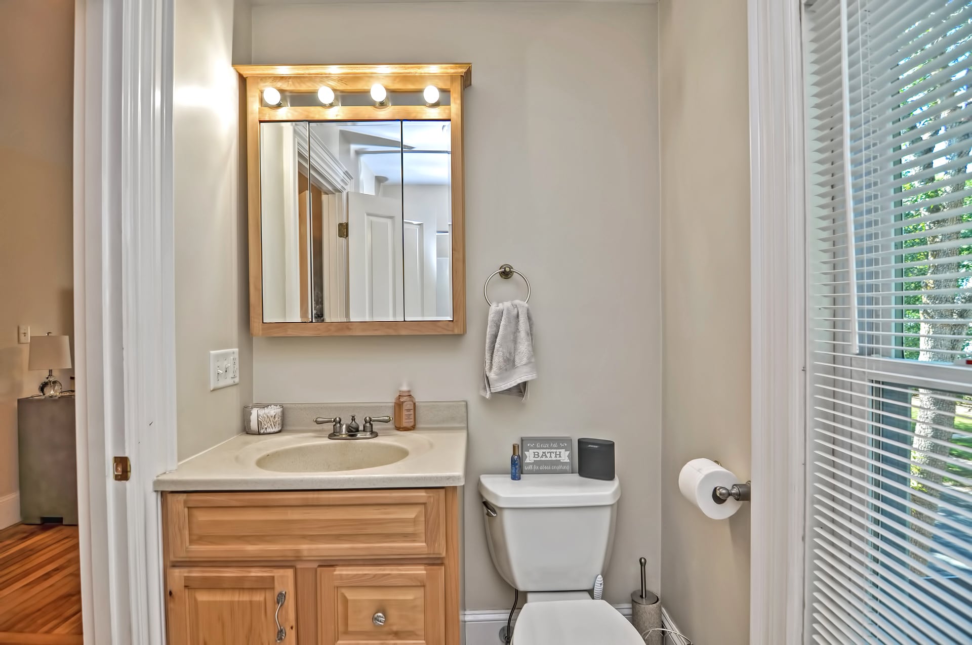 Primary bath - 40 Avon St