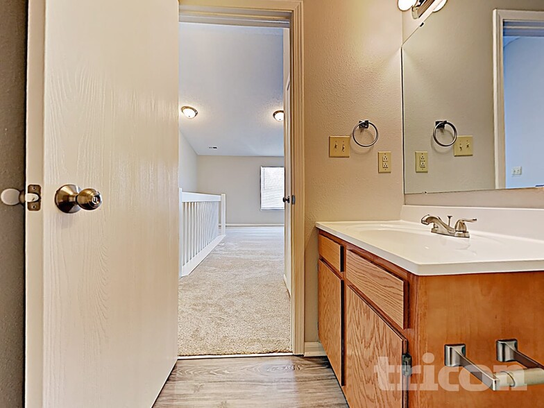 Building Photo - 5136 Dollar Ridge Ln