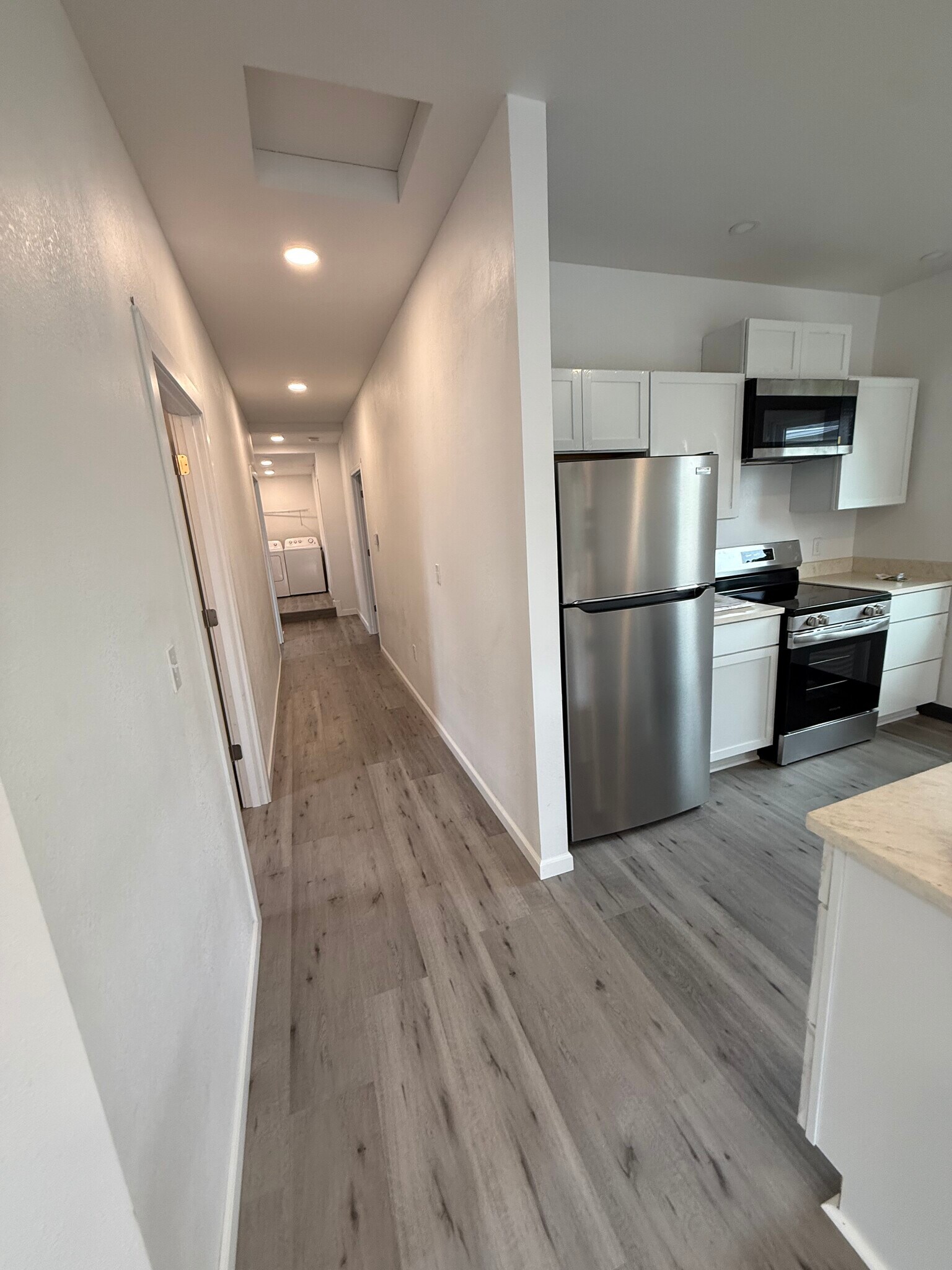 Building Photo - 1325 N 8th St