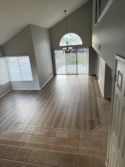 Building Photo - 39259 Via Las Sintras