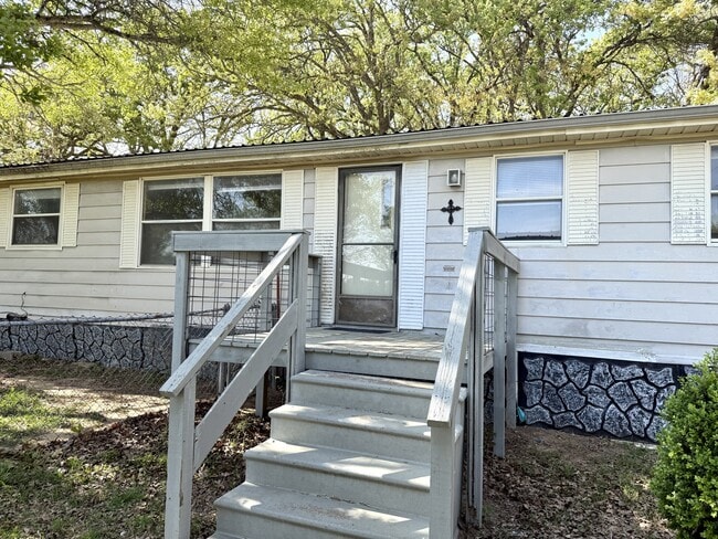 Building Photo - 90 White Tail Ln