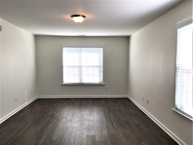 Building Photo - 145 Plott Hound Dr