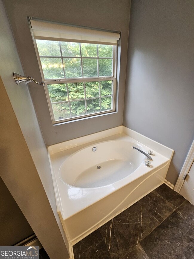 Building Photo - 1406 Flanagan Mill Dr