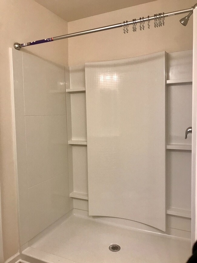 Building Photo - BEAUTIFUL! 4 Bedrooms/3.5 baths in Wild Wing. Spacious & Tons of space!