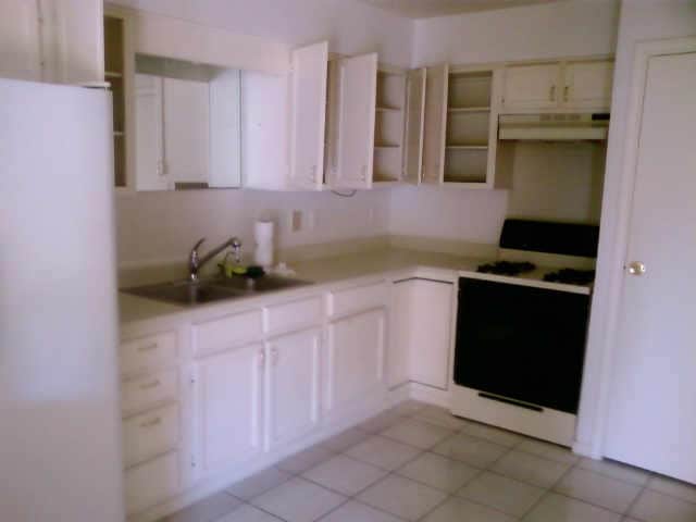 Building Photo - 13835 Northlake Dr