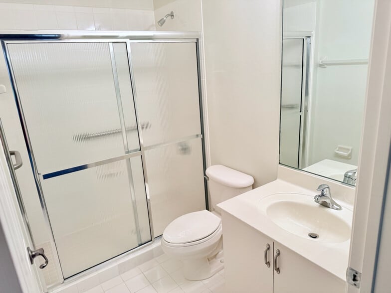 Building Photo - 15275 SW 38th St