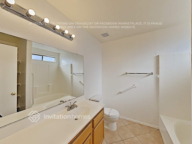 Building Photo - 16059 W Larkspur Dr