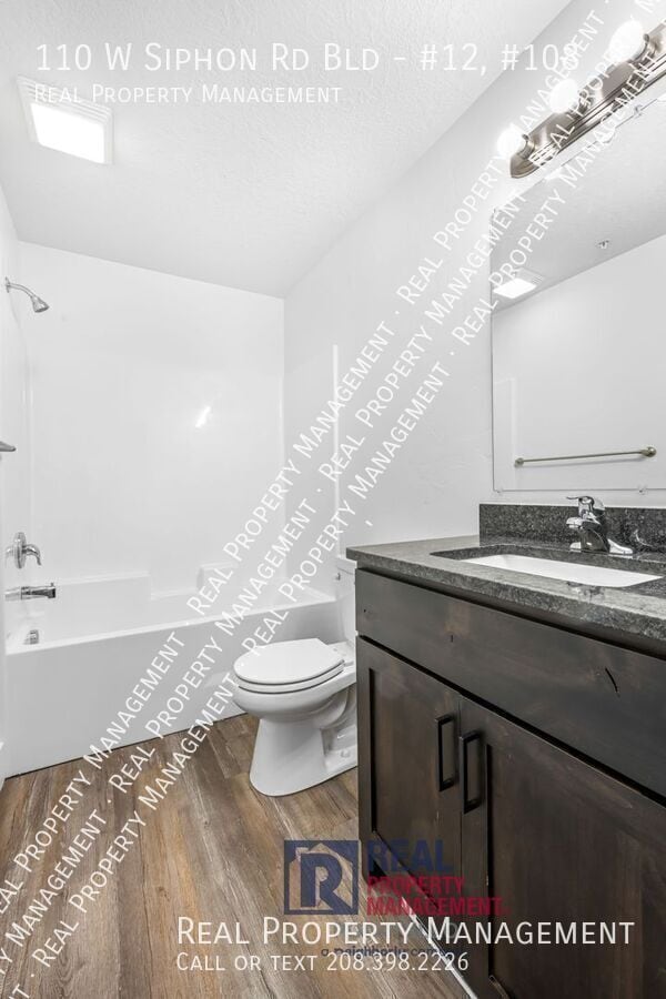 Building Photo - 110 W Siphon Rd