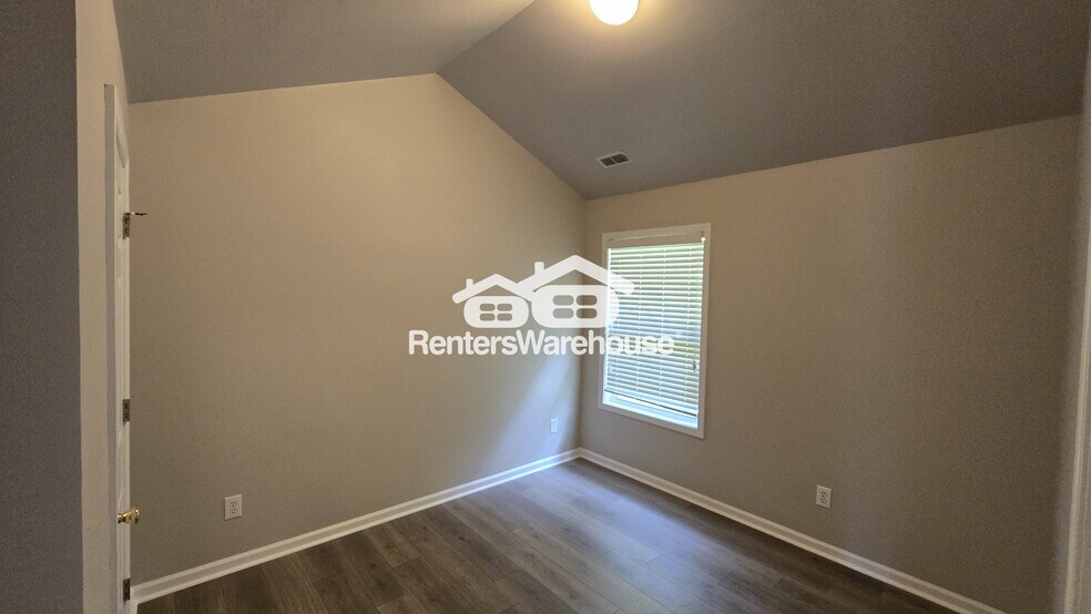 Building Photo - 3013 Grace Ct