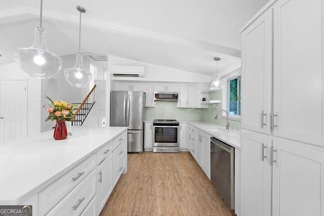 Building Photo - 203 Loblolly Ct