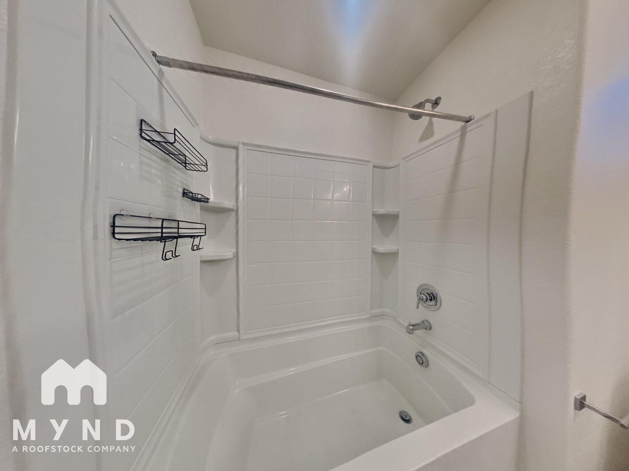 Building Photo - 7942 Pitcher St