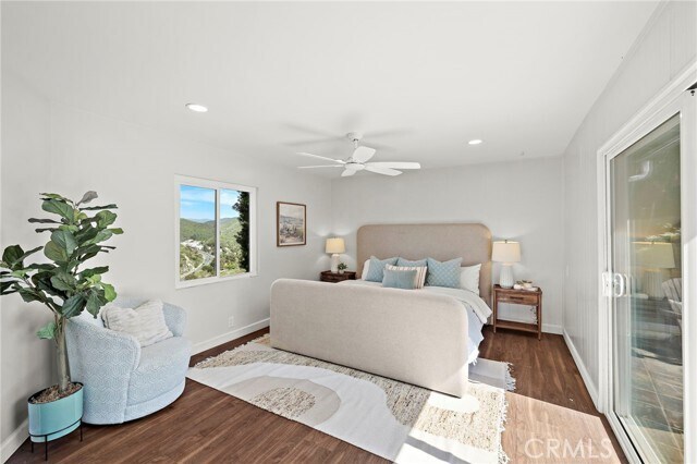 Building Photo - 696 Mystic View