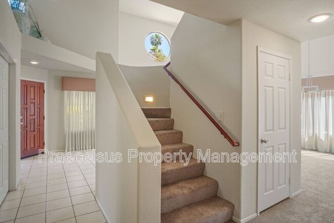 Building Photo - 639 Port Dunbar