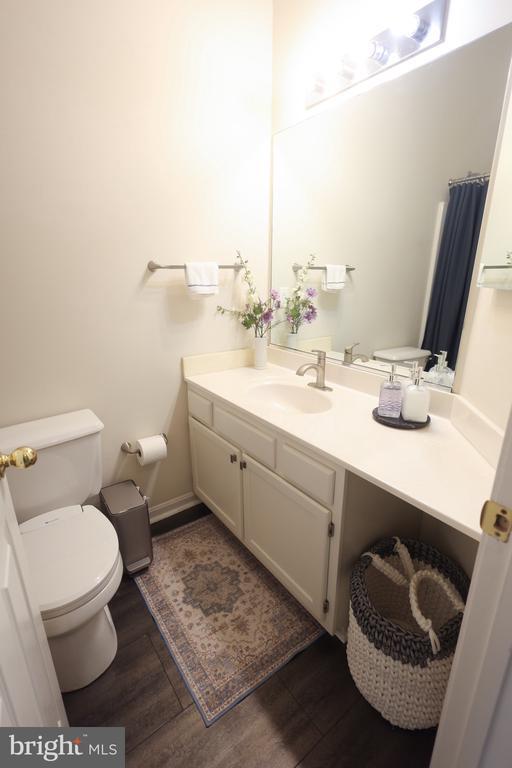 Building Photo - 1424 Falcon Nest Ct