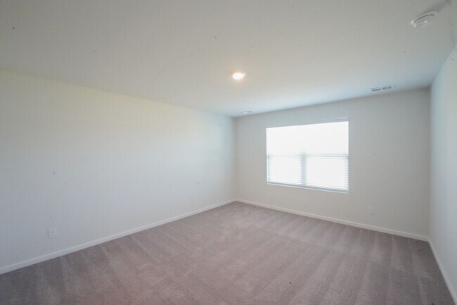 Building Photo - Available Now!