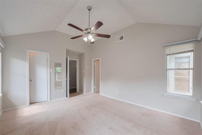 Building Photo - 9302 Bristlebrook Dr