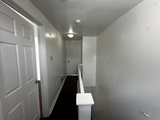 Building Photo - 1813 N Gratz St