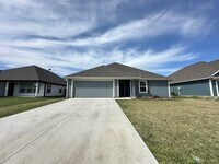 Building Photo - 292 Sunnyside Dr