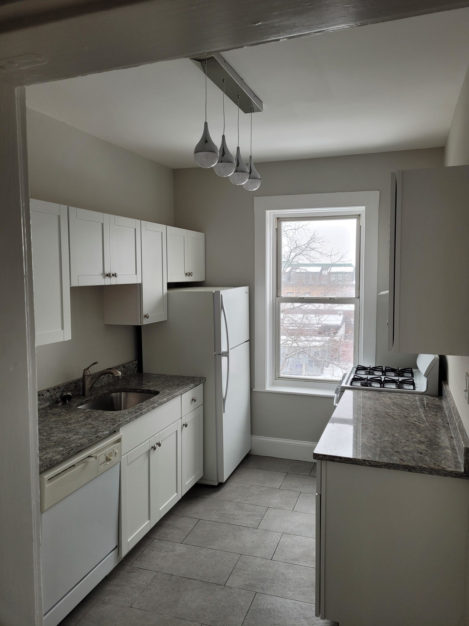 Building Photo - 12 Farrington Ave