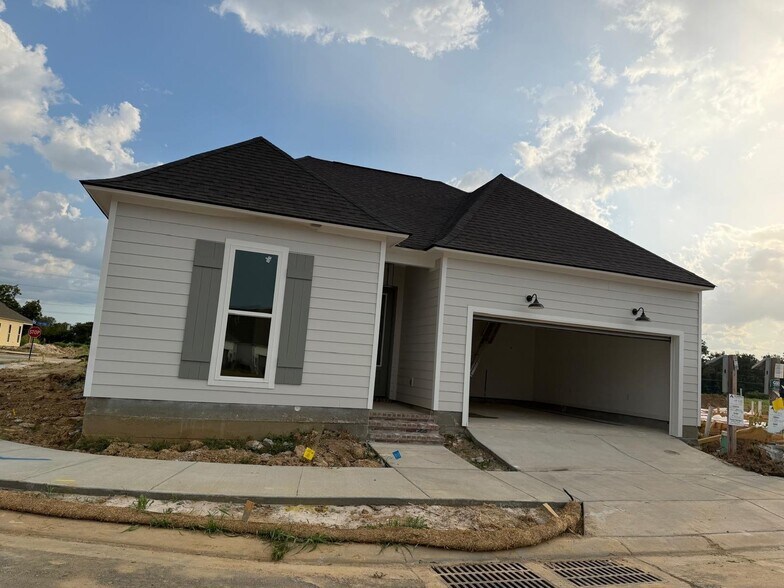 Building Photo - 9579 Summer Cypress Ave