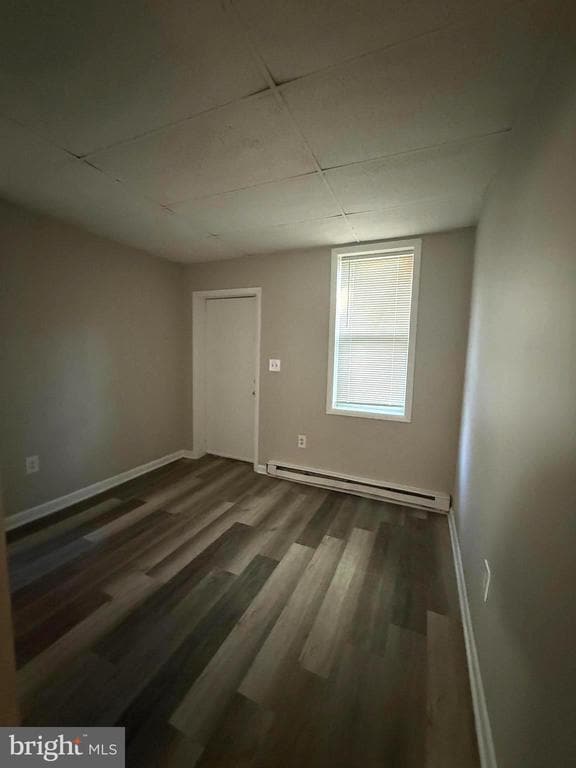 Building Photo - 106 N Market St