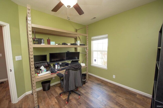 Building Photo - Beautiful Ranch Home with Open Floor Plan, Private Backyard & Luxurious Primary Suite