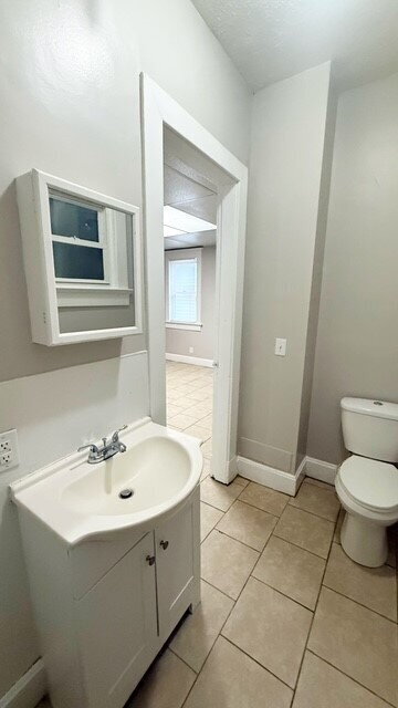 Building Photo - SOUTH/CENTER TWP - GORGEOUS 4 BEDROOM EARLY CENTURY HOME AVAILABLE NOW!