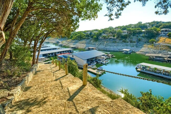 Building Photo - 429 Marina Village Cove