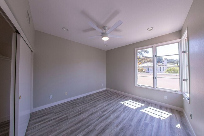 Building Photo - 9756 Keeneland Row